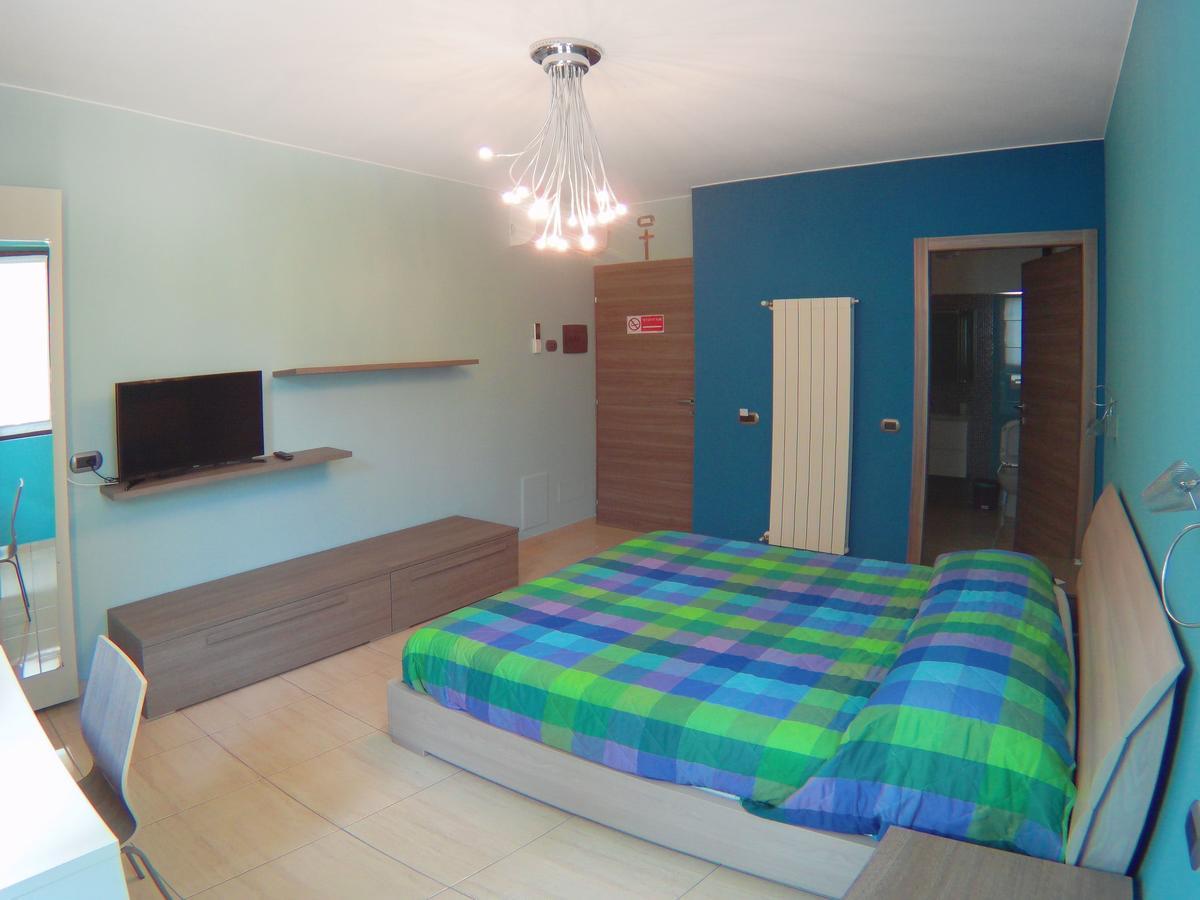 La Tarantola Bed & Breakfast Vermezzo Luaran gambar
